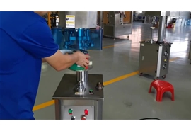 153直徑馬口鐵罐（guàn）半自動封罐機