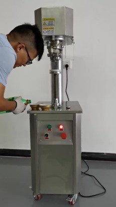 小碗罐半自動（dòng）封罐機