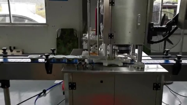 小金碗罐全自動（dòng）封罐機